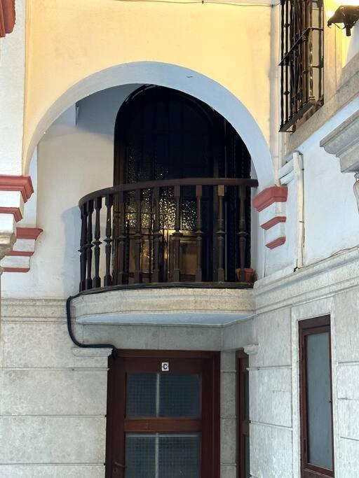 Apartamento Patio Sevillano Frente Catedral Exterior photo